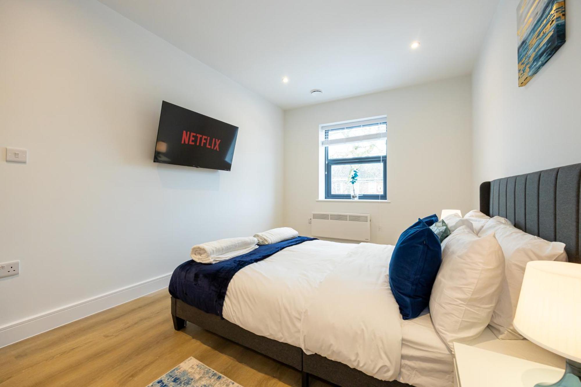 Modern 2 Bed Near Wythenshawe Hospital And Manchester Airport With Parking Экстерьер фото